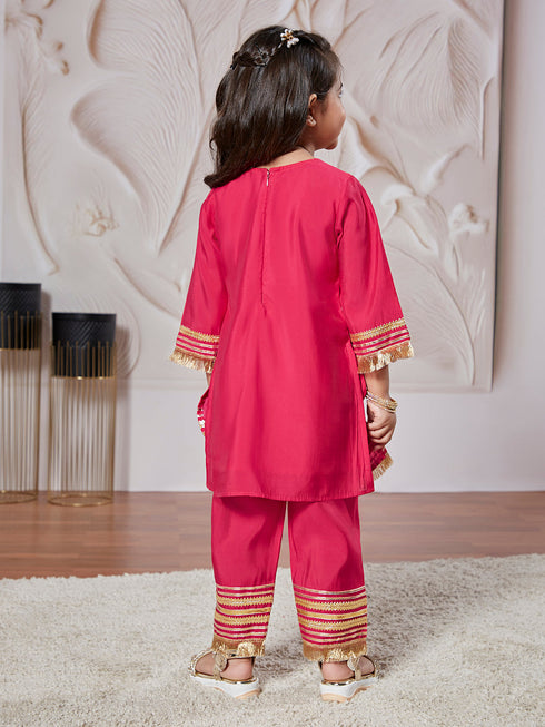 Girl's' Kurta Set With Dupatta